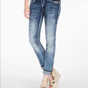 ROCK REVIVAL  Jacklyn Straight Jeans